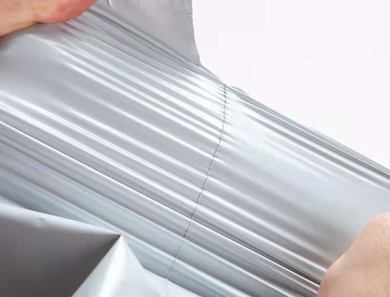 卧龙白色快递袋-04